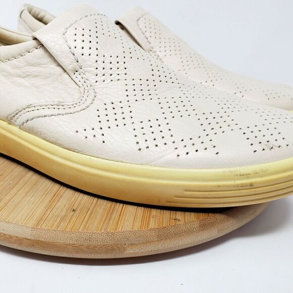 ECCO Shoes Womens 40 Soft 7 Perforated Leather Slip On Sneaker Comfort - Picture 7 of 16